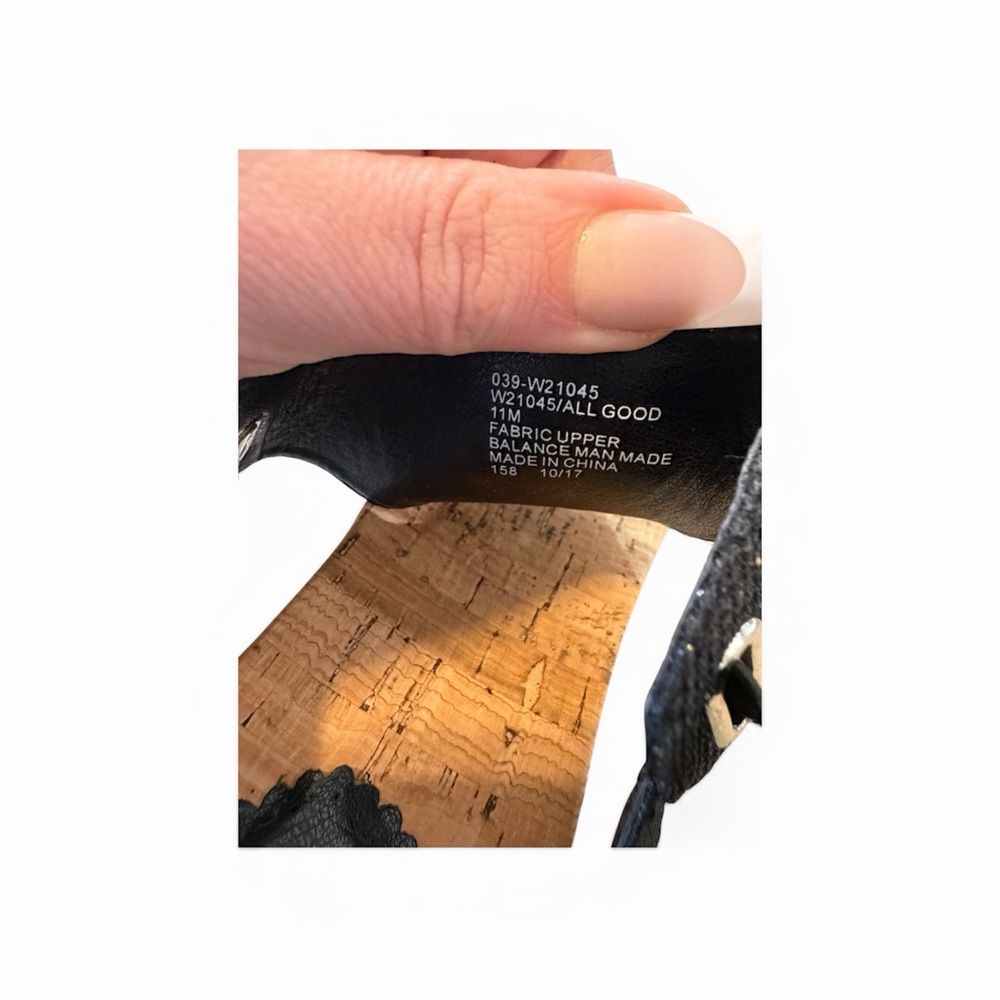 White Mountain All Good Black Cork Wedge Thong Sandals Size 11 - Picture 8 of 10